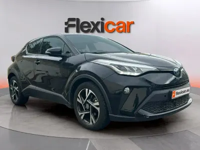 Begagnad Toyota C-HR Advance 122 HK (89 kW) 2022 Grå SUV