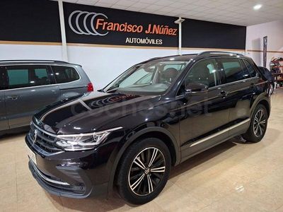 Usado VW Tiguan Life 150 CV (110 kW) 2021 Negro SUV