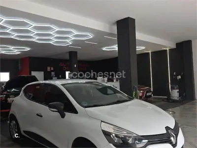 Usado Renault Clio IV Business 90 CV (66 kW) 2018 Blanco Berlina