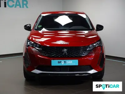 Usado Peugeot 3008 Allure 131 CV (96 kW) 2022 Rojo SUV
