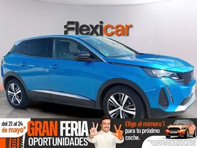 Usado Peugeot 3008 Active 131 CV (96 kW) 2021 Azul SUV