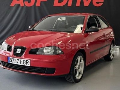 Usado Seat Ibiza Sport 100 CV (73 kW) 2007 Rojo Berlina