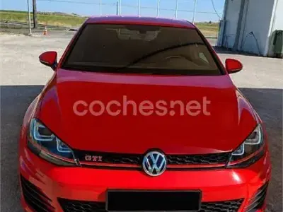 Usado VW Golf VII GTI 230 CV (169 kW) 2017 Rojo Berlina