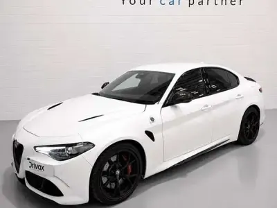 Usado Alfa Romeo Giulia Quadrifoglio 510 CV (375 kW) 2016 Blanco Berlina
