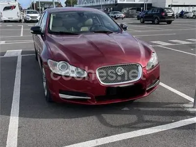 Usado Jaguar XF Luxury 207 CV (152 kW) 2008 Granate Berlina