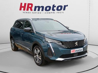 Usado Peugeot 5008 Allure 132 CV (97 kW) 2023 Gris SUV