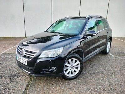 Usado VW Tiguan 140 CV (102 kW) 2010 Negro SUV