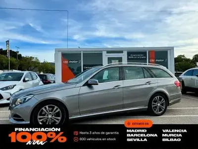 Usado Mercedes E300 231 CV (169 kW) 2014 Gris Familiar