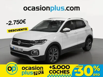 Käytetty VW T-Cross Sportline 150 HP (110 kW) 2020 Valkoinen Katumaasturi