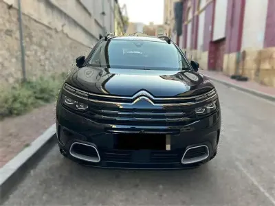 Usado Citroën C5 Aircross Shine 226 CV (166 kW) 2022 Negro SUV