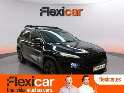 Usado Jeep Cherokee Night Eagle 185 CV (136 kW) 2019 Negro SUV