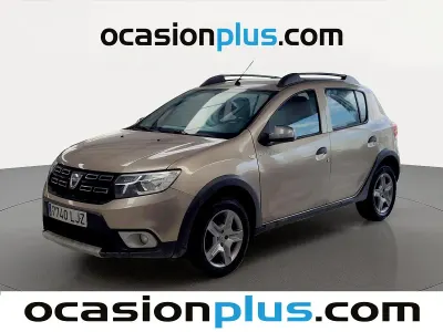 Usado Dacia Sandero Essentiel 95 CV (69 kW) 2020 Beige SUV