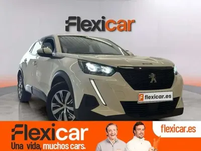 Usado Peugeot 2008 Active 101 CV (74 kW) 2020 Blanco SUV