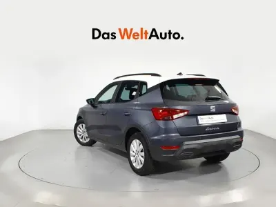 Usado Seat Arona Style 115 CV (84 kW) 2025 Gris SUV