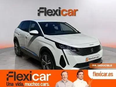 Usado Peugeot 3008 Active 130 CV (95 kW) 2021 Blanco SUV