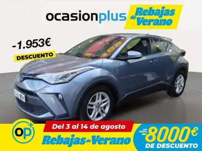 Usado Toyota C-HR Active 122 CV (89 kW) 2022 Gris SUV