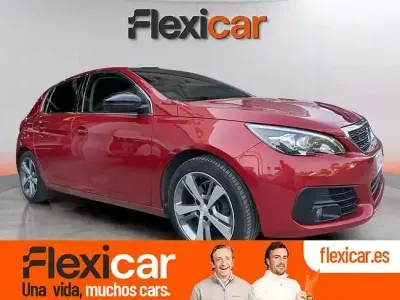 Usado Peugeot 308 Allure 130 CV (95 kW) 2019 Rojo Berlina