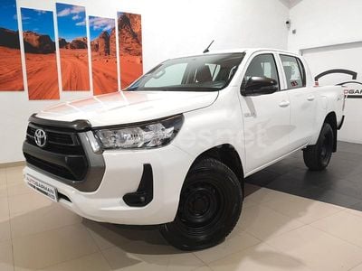 Usado Toyota HiLux 150 CV (110 kW) 2021 Blanco Recogida