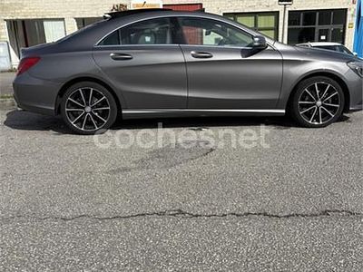 Usado Mercedes CLA200 136 CV (100 kW) 2016 Gris / plata Berlina