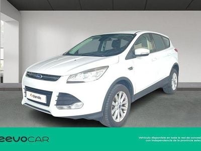 Usado Ford Kuga Titanium 150 CV (110 kW) 2016 Blanco SUV