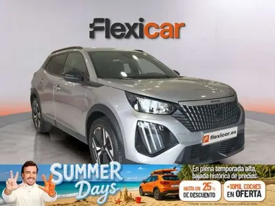 Usado Peugeot 2008 Allure 102 CV (75 kW) 2024 Gris SUV