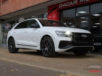 Käytetty Audi Q8 S-Line 340 HP (250 kW) 2021 Valkoinen Katumaasturi