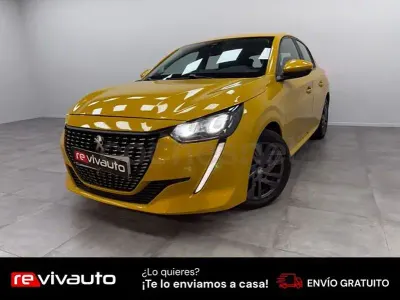 Usado Peugeot 208 Active 102 CV (75 kW) 2021 Amarillo Utilitario