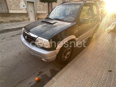 Verde Usado 2004 Suzuki Grand Vitara SUV | 9300 €