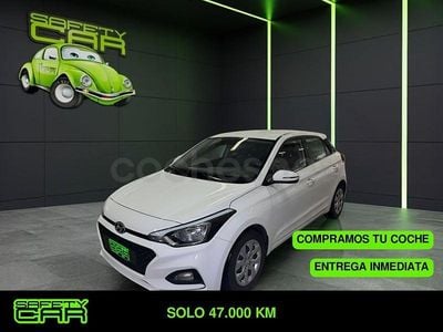 Usado Hyundai i20 75 CV (55 kW) 2019 Blanco Berlina