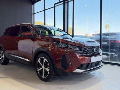 Usado Peugeot 5008 Active 130 CV (95 kW) 2021 Naranja SUV