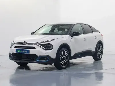 Usado Citroën e-C4 Shine 100 kW (136 CV) 2022 Blanco