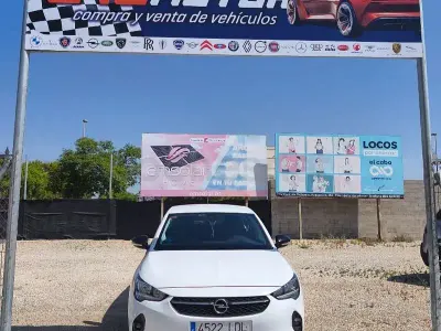 Usado Opel Corsa Edition 100 CV (73 kW) 2022 Blanco Utilitario