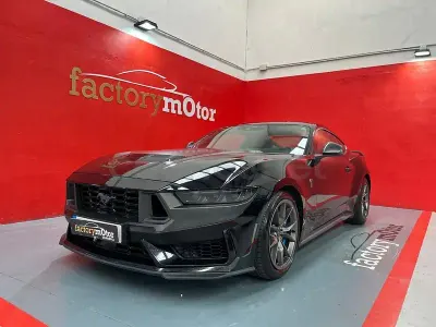 Käytetty Ford Mustang 454 HP (333 kW) 2025 Musta Coupe - kaksiovinen