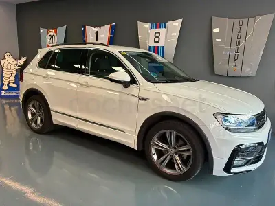 Usado VW Tiguan R-line 150 CV (110 kW) 2020 Blanco SUV