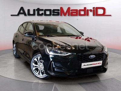 Negro Usado 2023 Ford Focus ST-Line Berlina | 17.990 € (Precio justo)