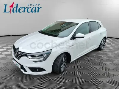 Occasion Renault Mégane IV Zen 130 PK (95 kW) 2018 Wit Sedan
