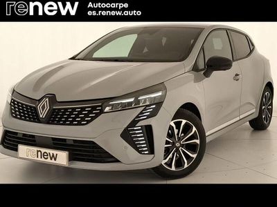 Usado Renault Clio V Techno 100 CV (73 kW) 2025 Gris Berlina