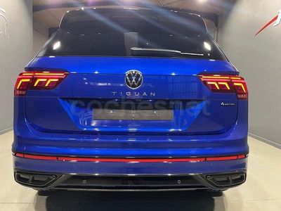 Usado VW Tiguan R-line 200 CV (147 kW) 2022 Azul SUV