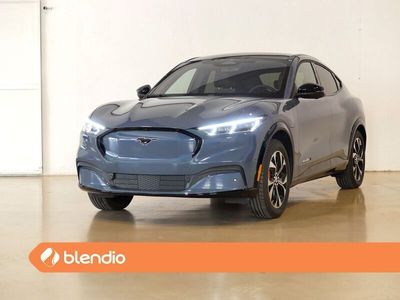 Azul Usado 2023 Ford Mustang Mach-E SUV | 74.989 €