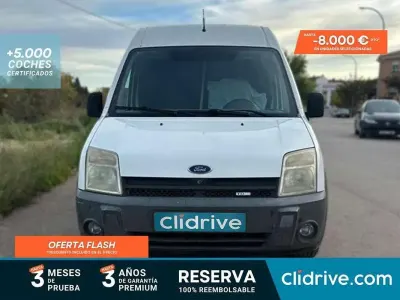 Usado Ford Tourneo 101 CV (74 kW) 2005 Blanco Van