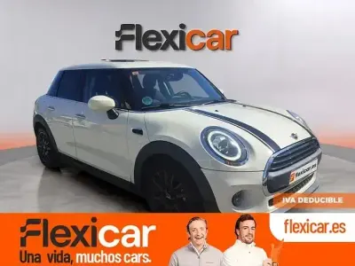 Usado Mini ONE 102 CV (75 kW) 2019 Beige Utilitario