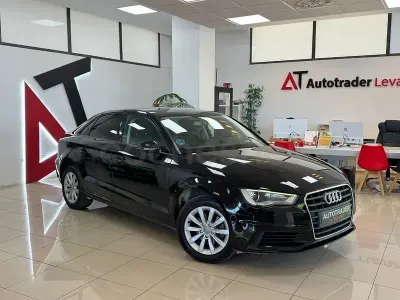 Usado Audi A3 Attraction 125 CV (91 kW) 2015 Negro Berlina