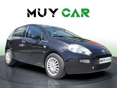 Usado Fiat Punto Easy 69 CV (50 kW) 2016 Negro Utilitario
