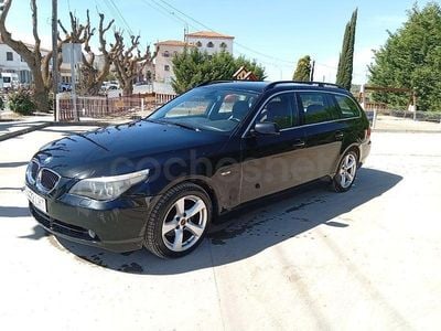 Usado BMW 525 177 CV (130 kW) 2005 Negro Familiar