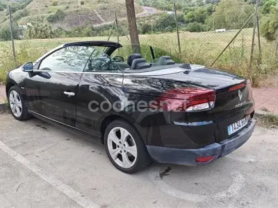 Usado Renault Mégane Cabriolet Dynamique 110 CV (80 kW) 2011 Negro Descapotable