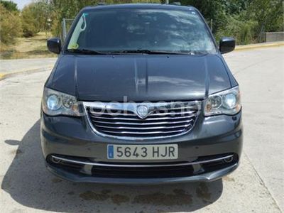 Lancia Voyager