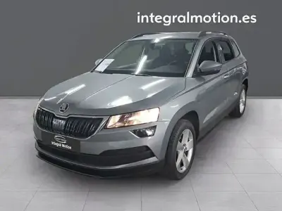 Usado Skoda Karoq Ambition 115 CV (84 kW) 2019 Gris SUV