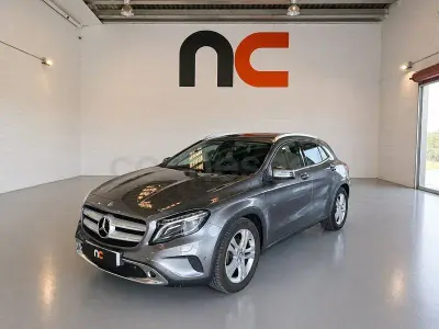 Begagnad Mercedes GLA200 Urban 156 HK (114 kW) 2015 Grå SUV