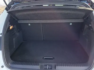 Usado Renault Captur Techno 145 CV (106 kW) 2025 Blanco SUV