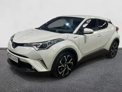 Usado Toyota C-HR Active 122 HP (89 kW) 2019 SUV